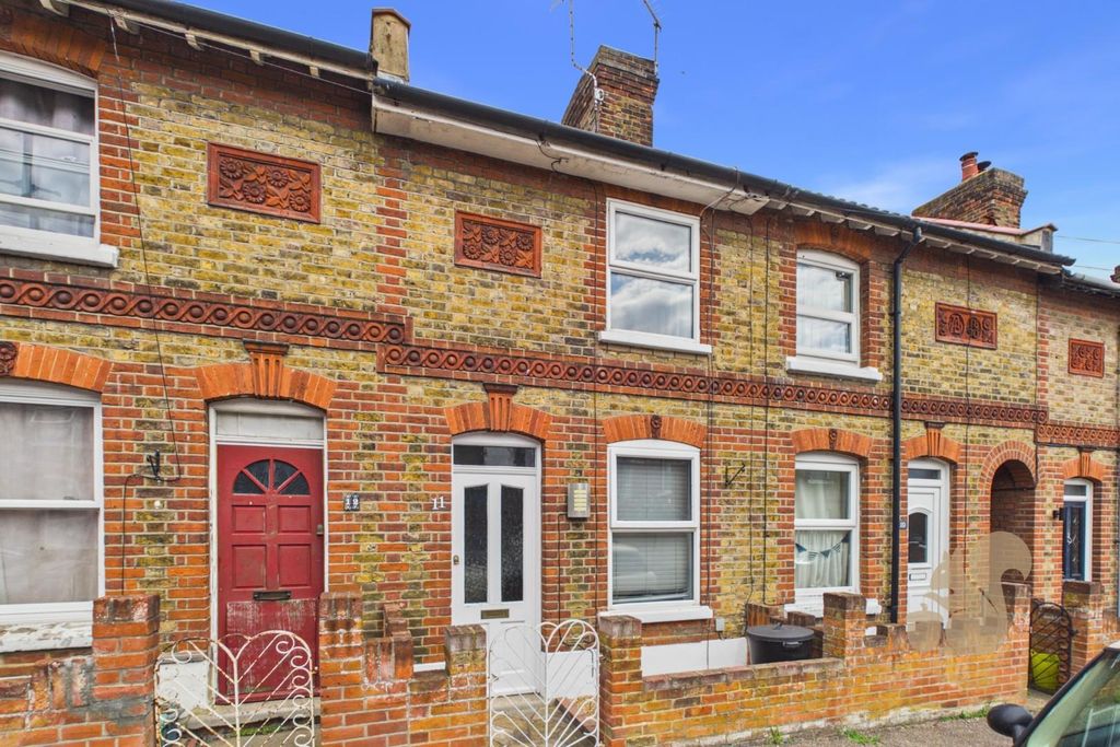 Property photo 1 of 16 Cam01659G0-Pr0872-Still017.Jpg