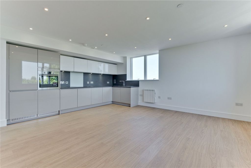 Property photo 3 of 7 Reception Room