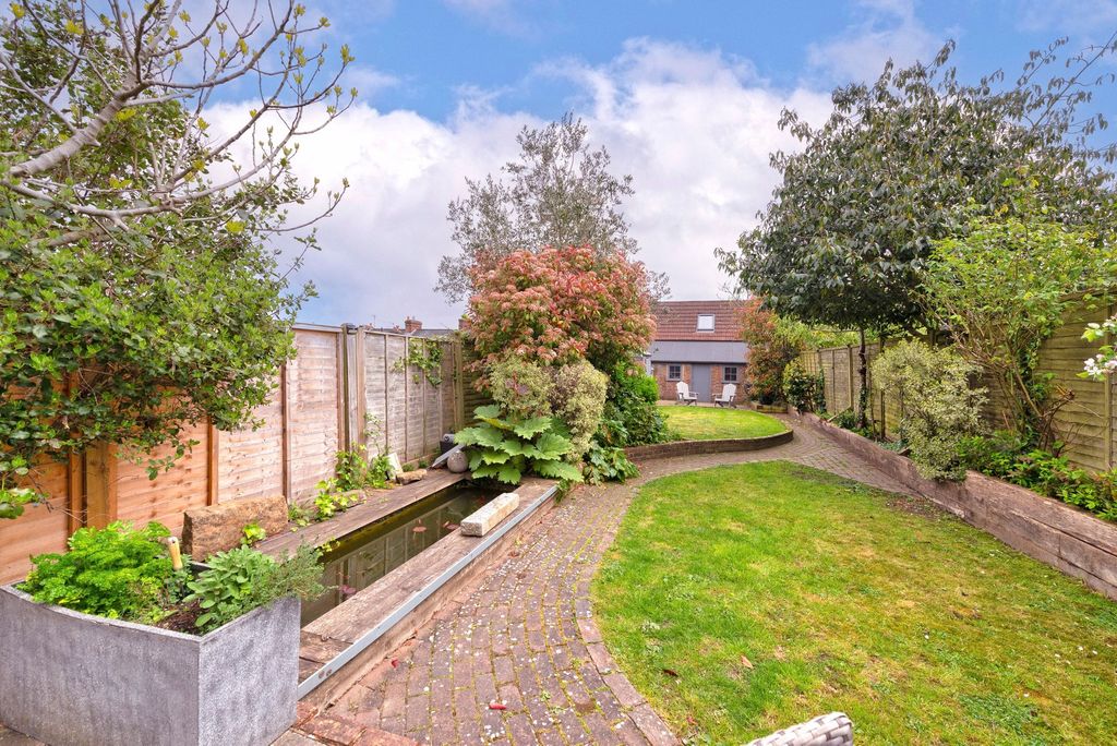 Property photo 3 of 24 Photo 22