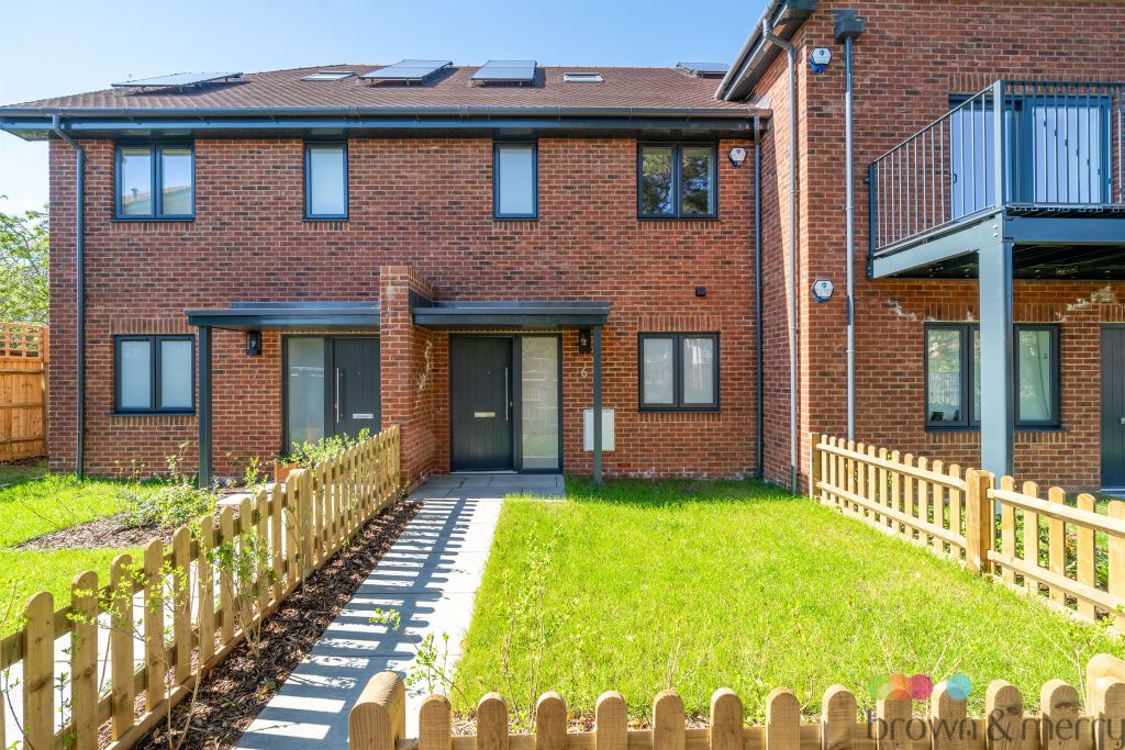 Property photo 1 of 7