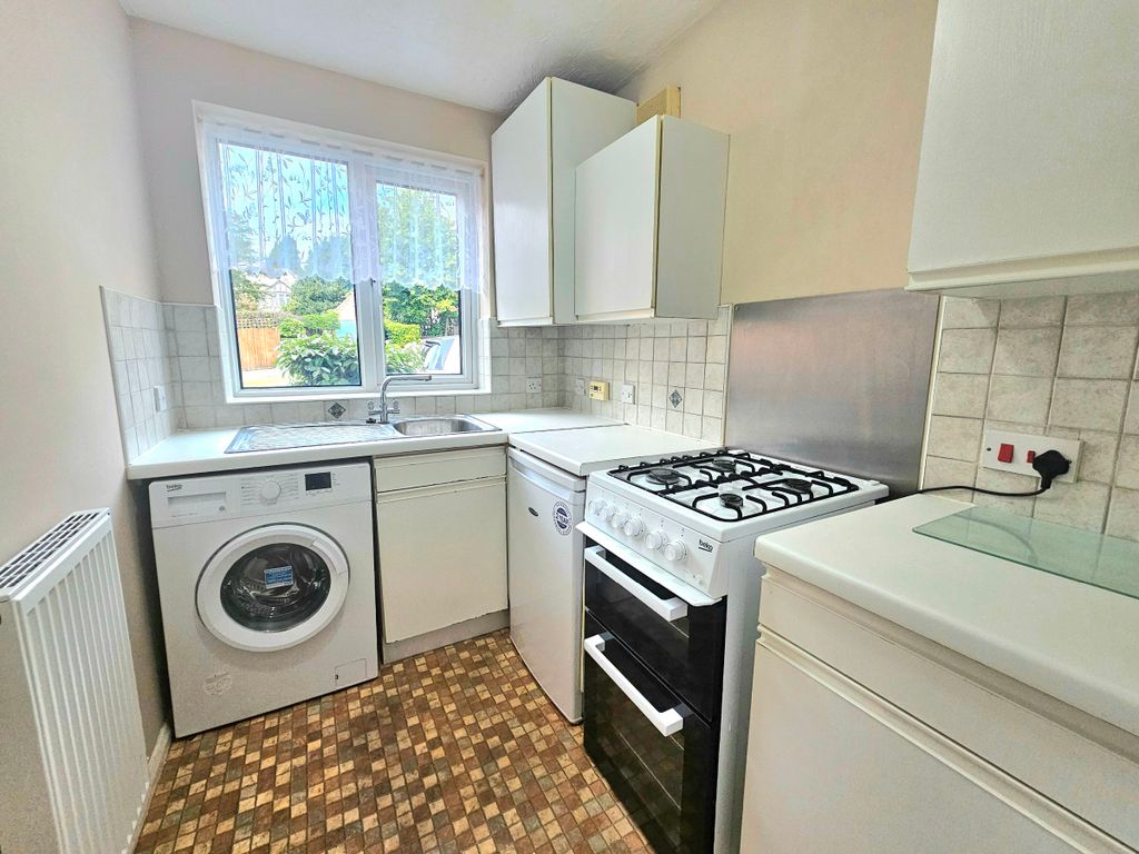 Property photo 3 of 21