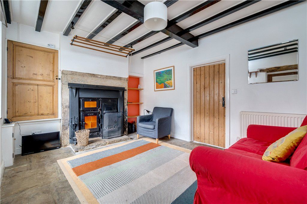 Property photo 2 of 11 Sitting Room