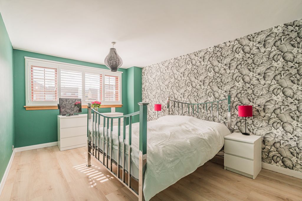 Additional image 5 of 3 bed villa for sale46 Baberton Mains Drive, Edinburgh EH14