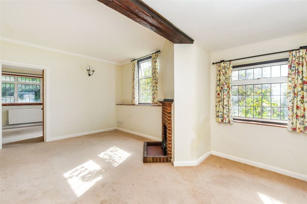 Property photo 2 of 11 Reception Room