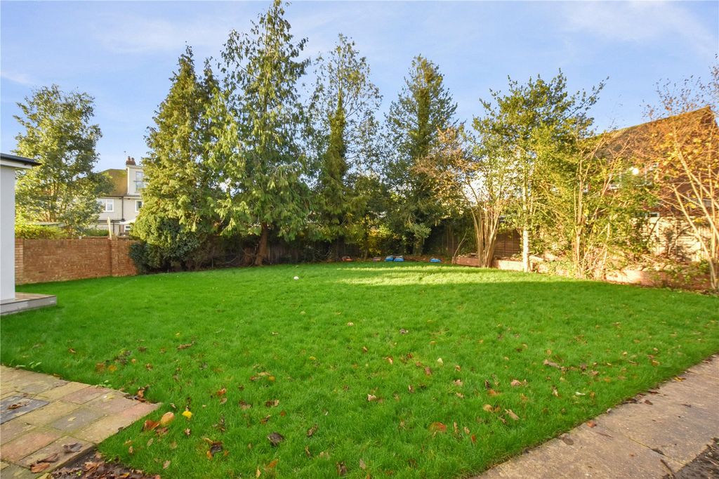 Property photo 1 of 18 Picture No. 07