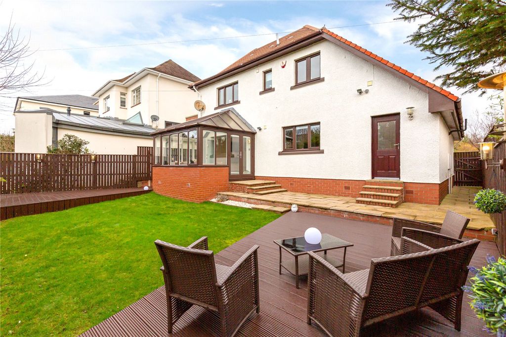 Property photo 2 of 22 Picture No. 04