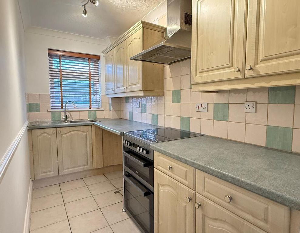 Property photo 3 of 9 Photo 3