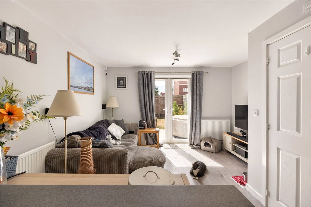 Property photo 2 of 18 Picture No. 07