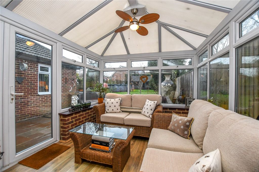 Property photo 2 of 22 Picture No. 40