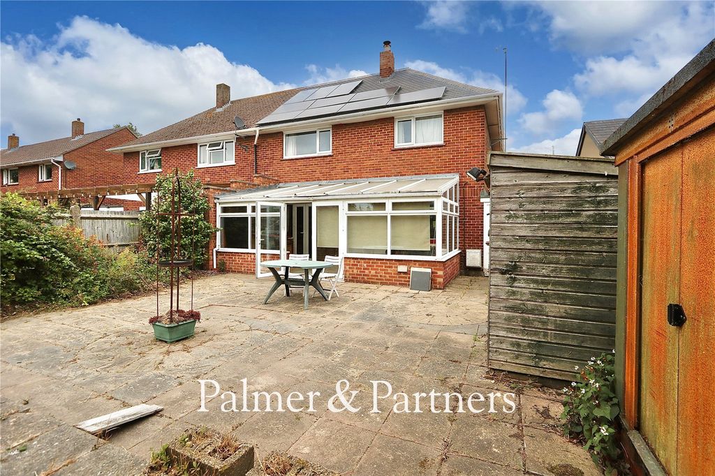 Property photo 3 of 26 Picture No. 05