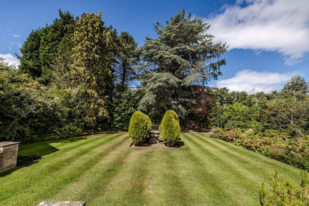 Property photo 3 of 42 Rear Garden