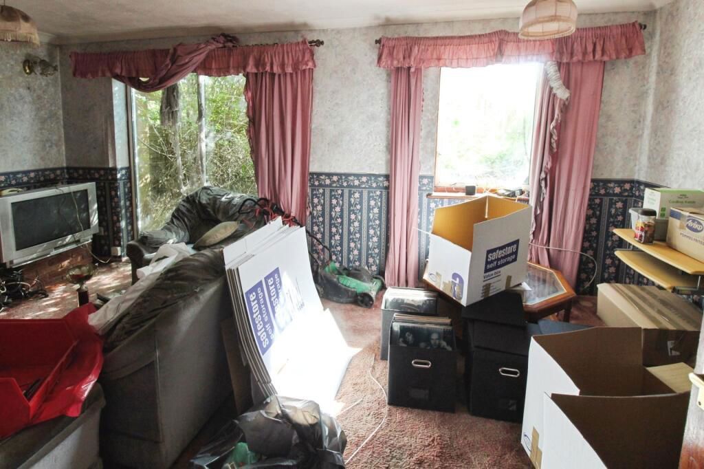 Property photo 3 of 8