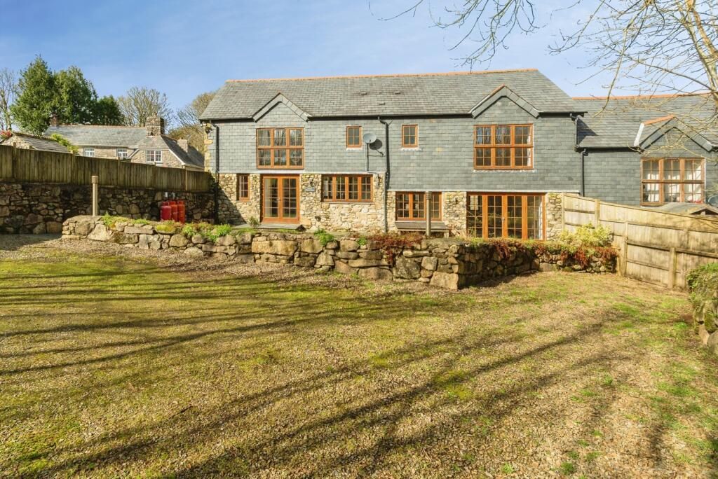 Property photo 1 of 20