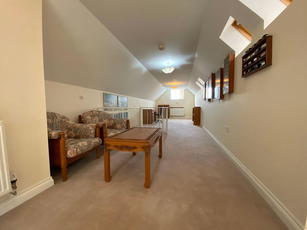 Property photo 2 of 11 Photo 1