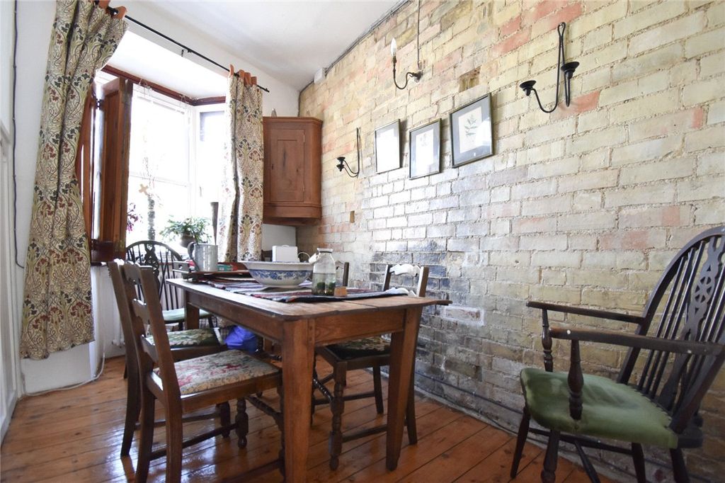 Property photo 2 of 13 Picture No. 06