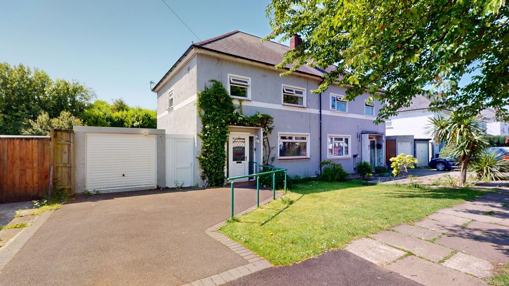 Property photo 1 of 20