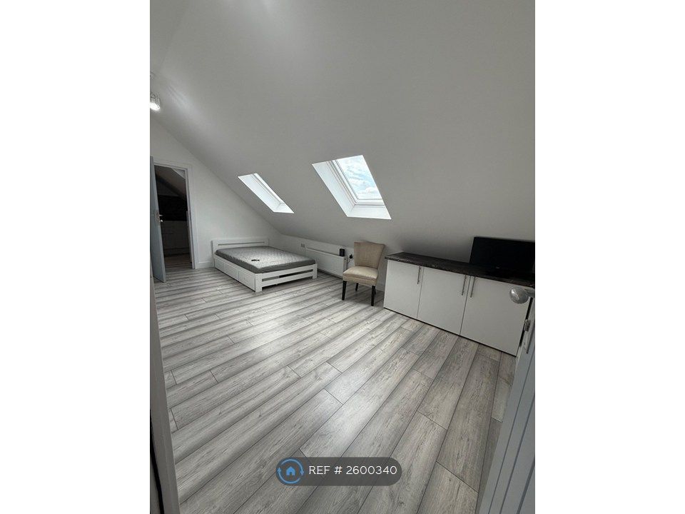 Property photo 1 of 4