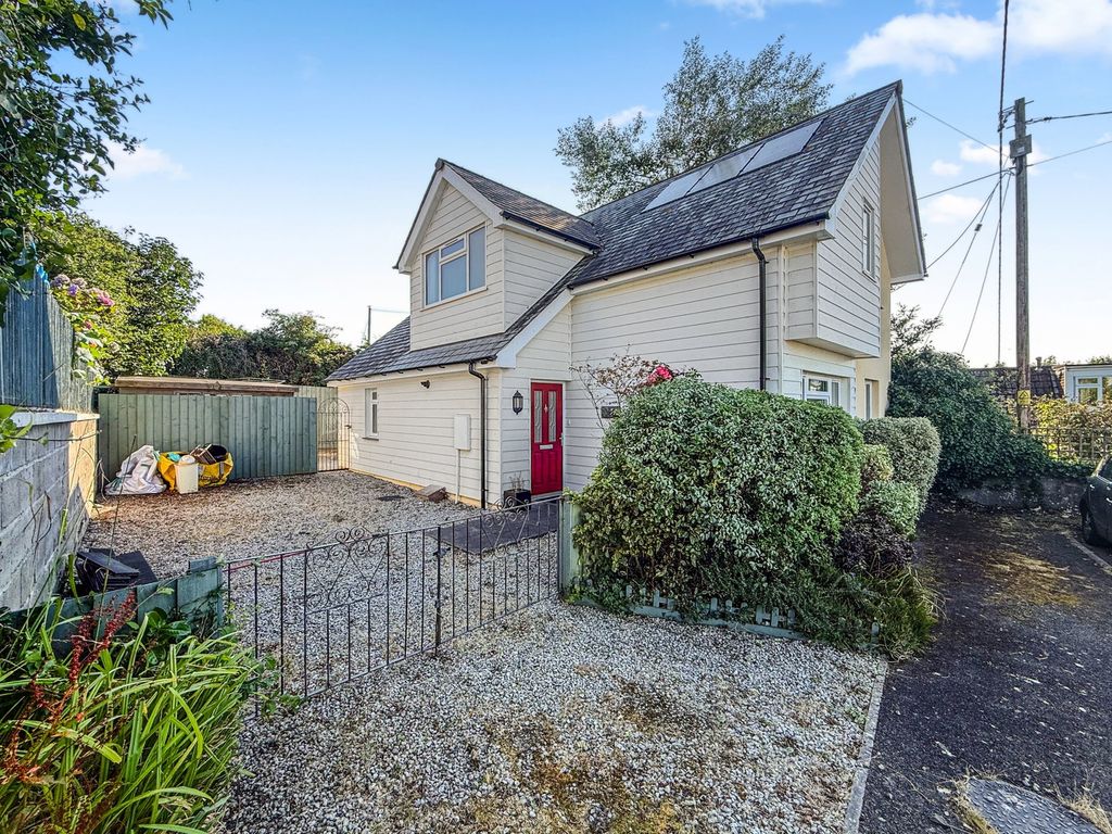 Property photo 1 of 25