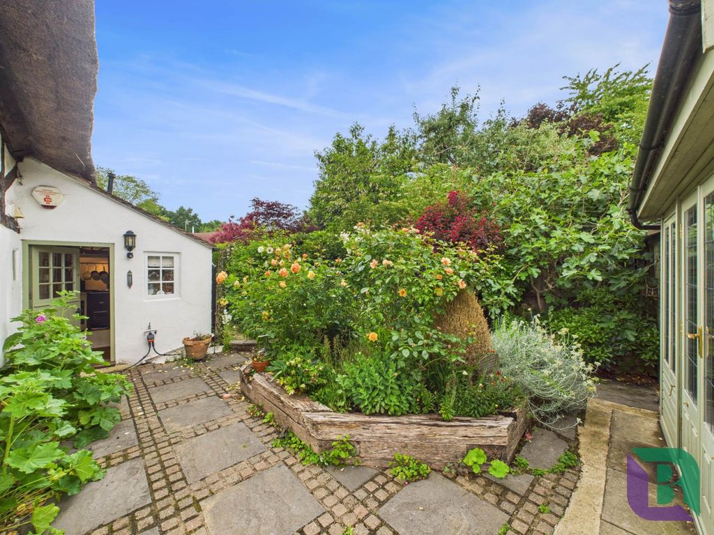 Property photo 3 of 19