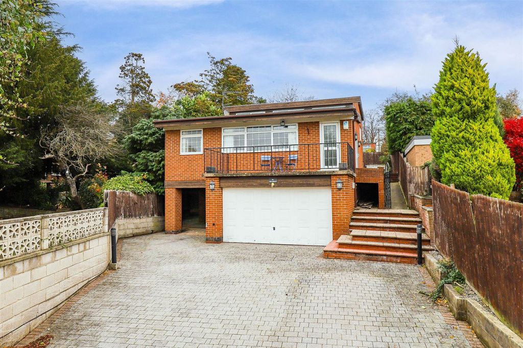 Property photo 1 of 25