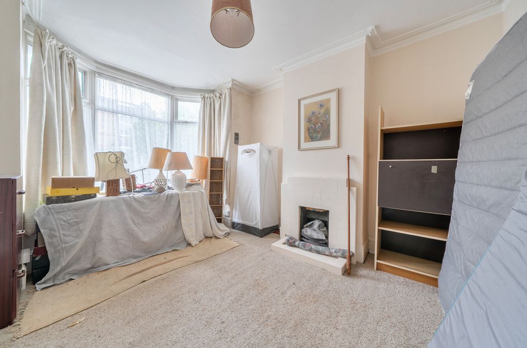 Property photo 2 of 16 1451871-5-69F0815...