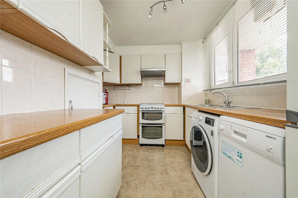 Property photo 3 of 13 Picture No. 04