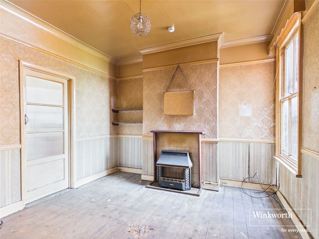Property photo 3 of 11 Picture No. 02