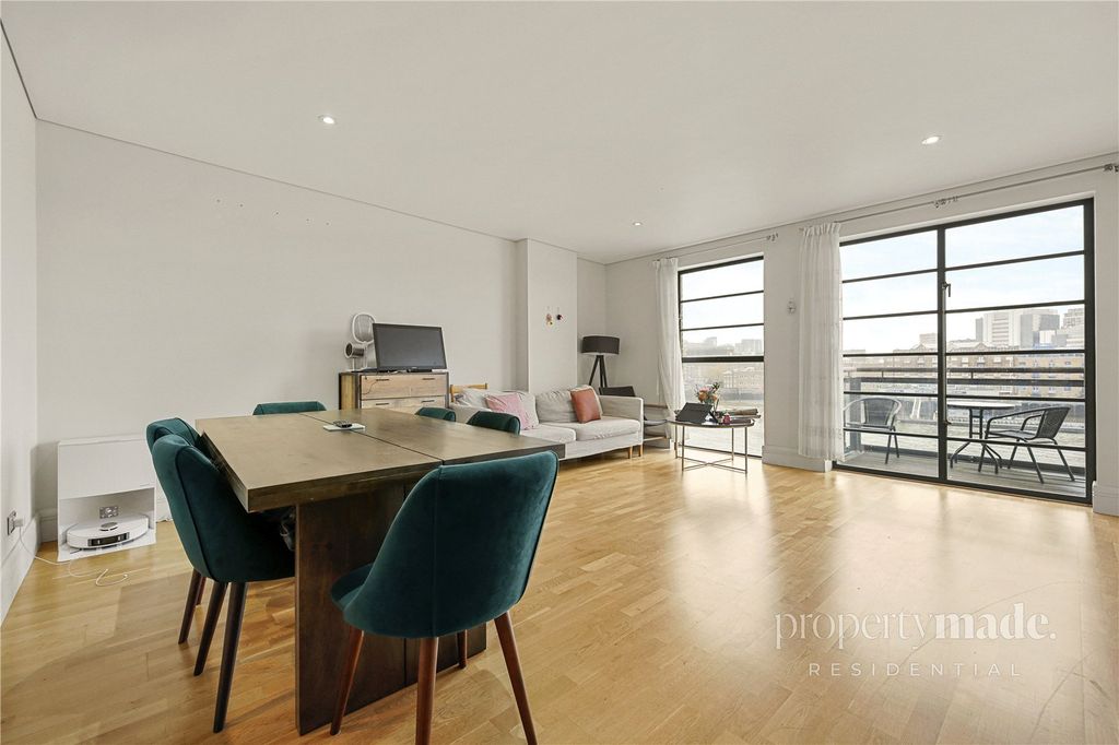 Property photo 2 of 29 Picture No. 04