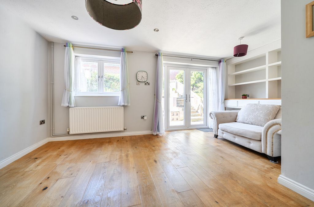 Property photo 2 of 19 1486504-13-6A47F0...