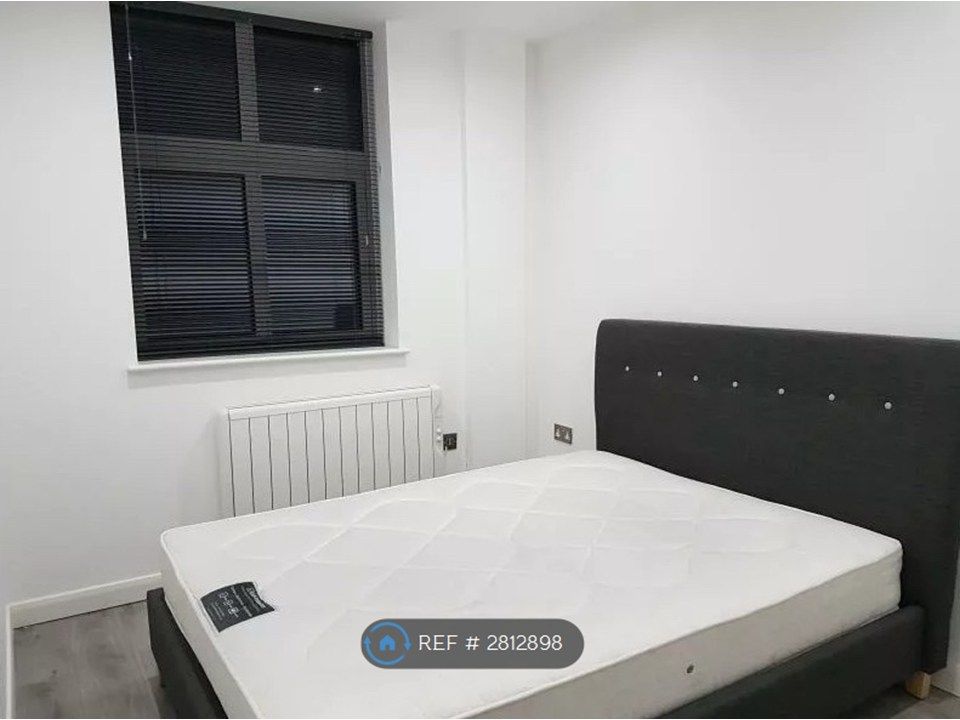 Property photo 1 of 5 Bedroom