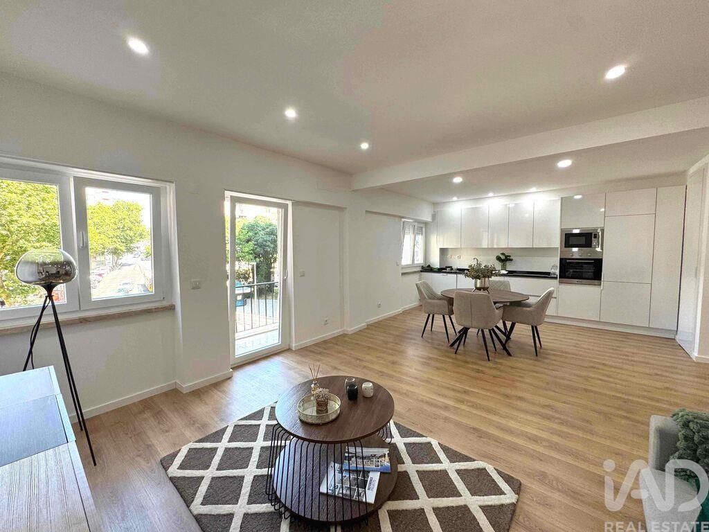 Property photo 1 of 36