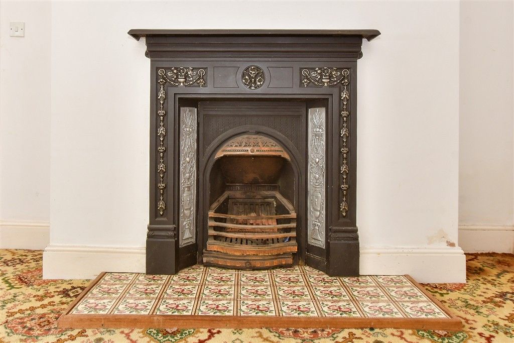 Property photo 2 of 11 Internal Feature