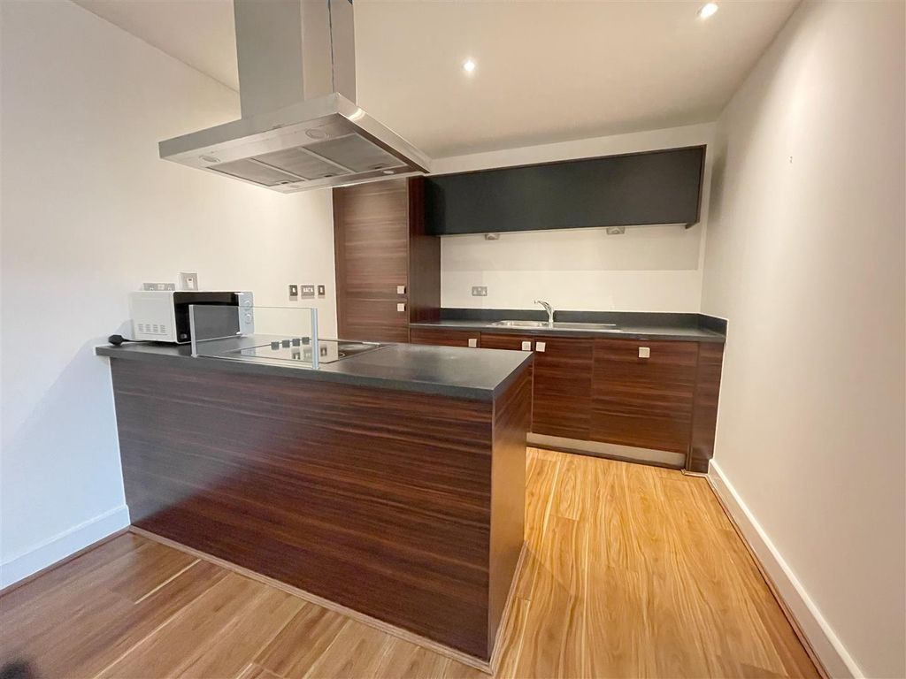 Property photo 3 of 10 Img_4826.Jpeg