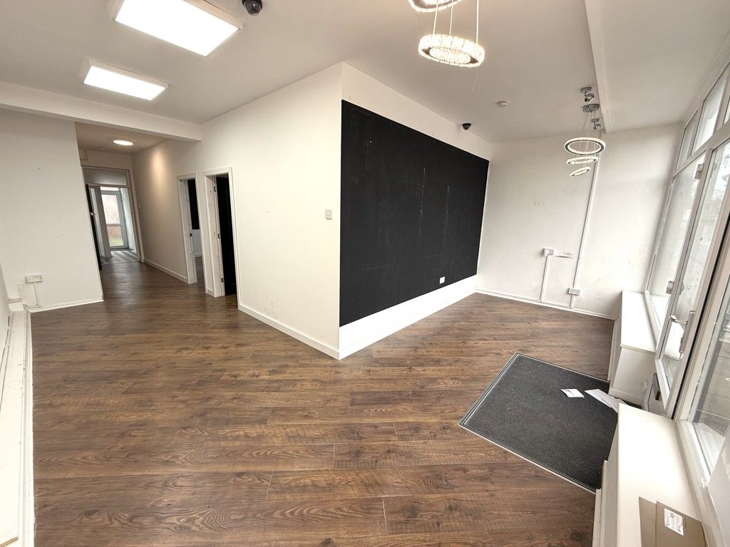 Property photo 3 of 9 Photo 15