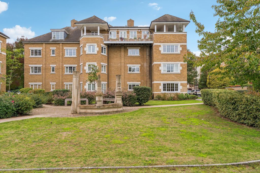 Property photo 2 of 20 Image