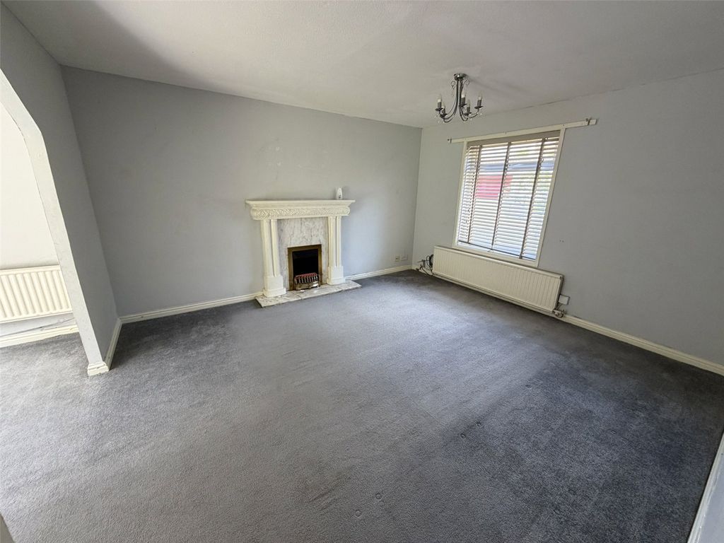 Property photo 3 of 14 Picture No. 06