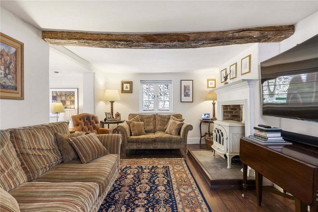 Property photo 2 of 31 Drawing Room