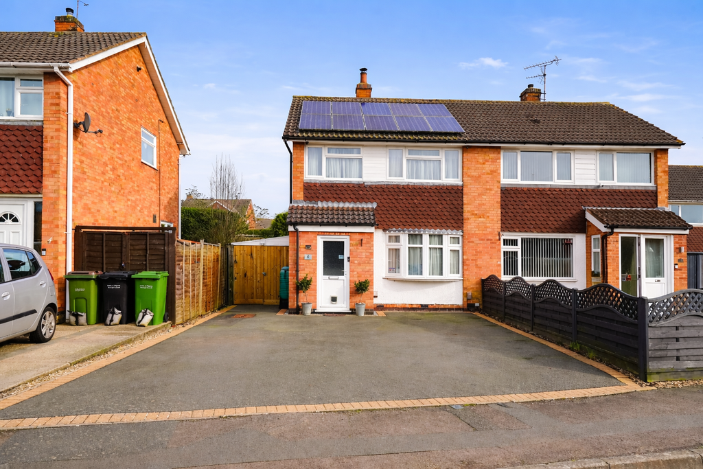 Property photo 1 of 19 Front