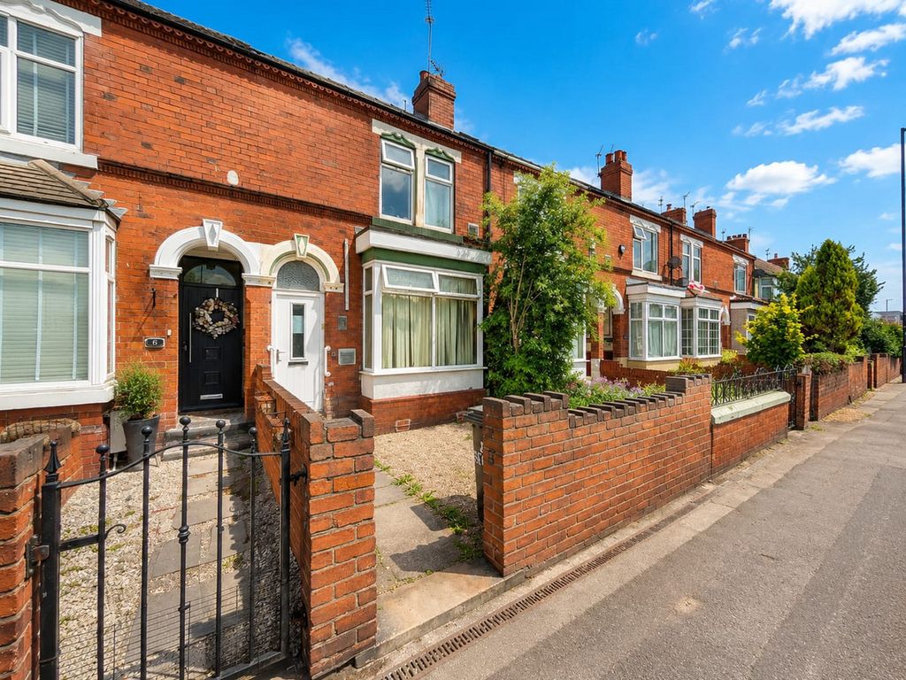 Property photo 1 of 6