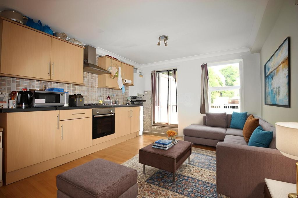 Property photo 1 of 6 Wmremove-Transformed (3).Png