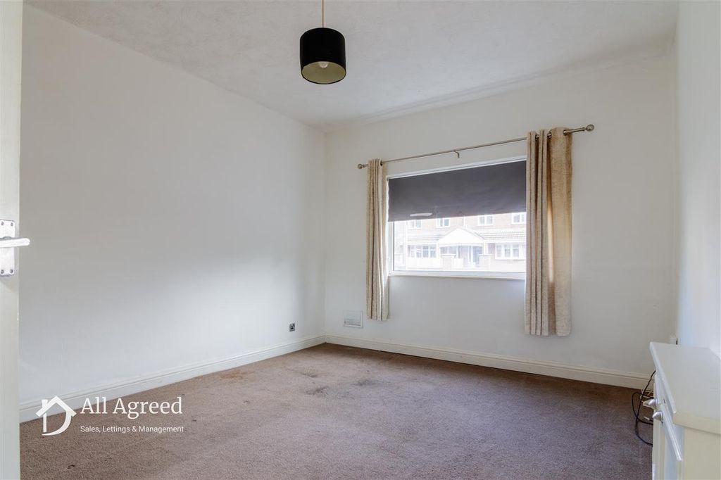 Property photo 2 of 12 Front Reception Room