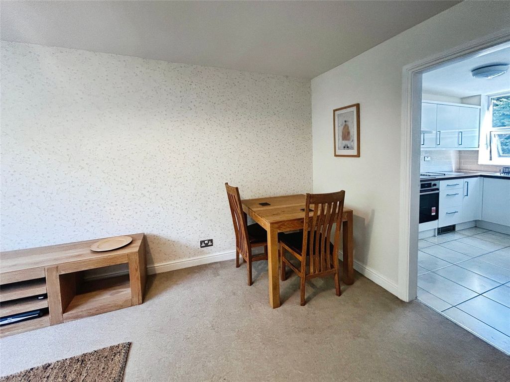 Property photo 3 of 11 Picture No. 11