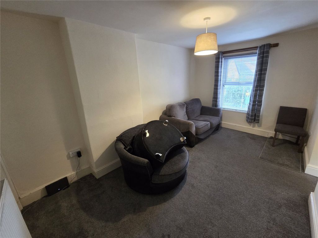Property photo 2 of 7 Picture No. 02