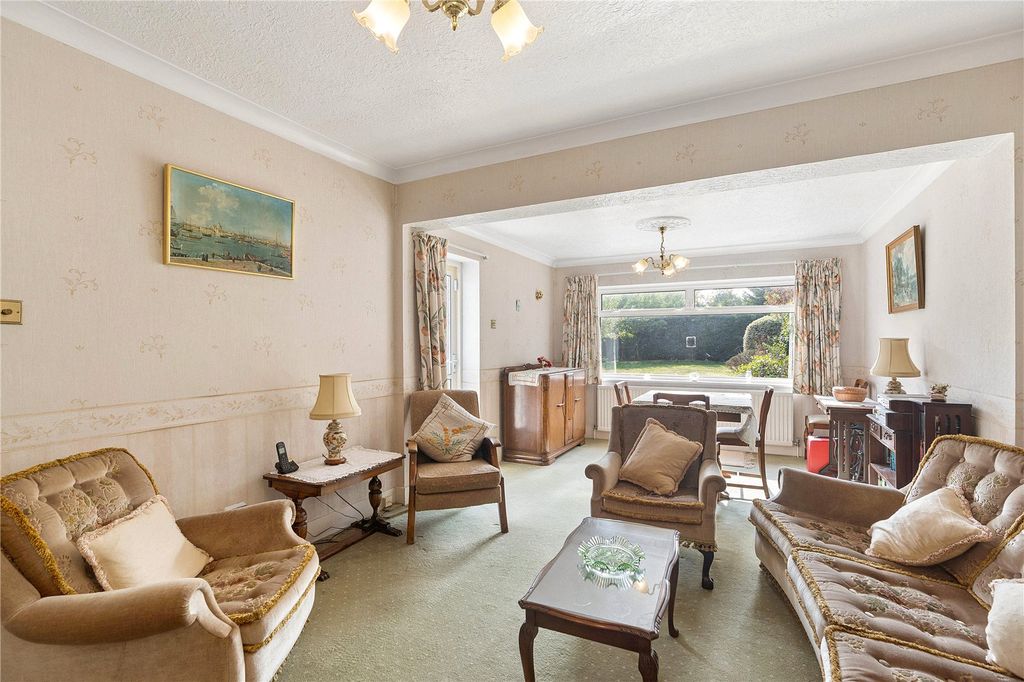 Property photo 3 of 13 Picture No. 10