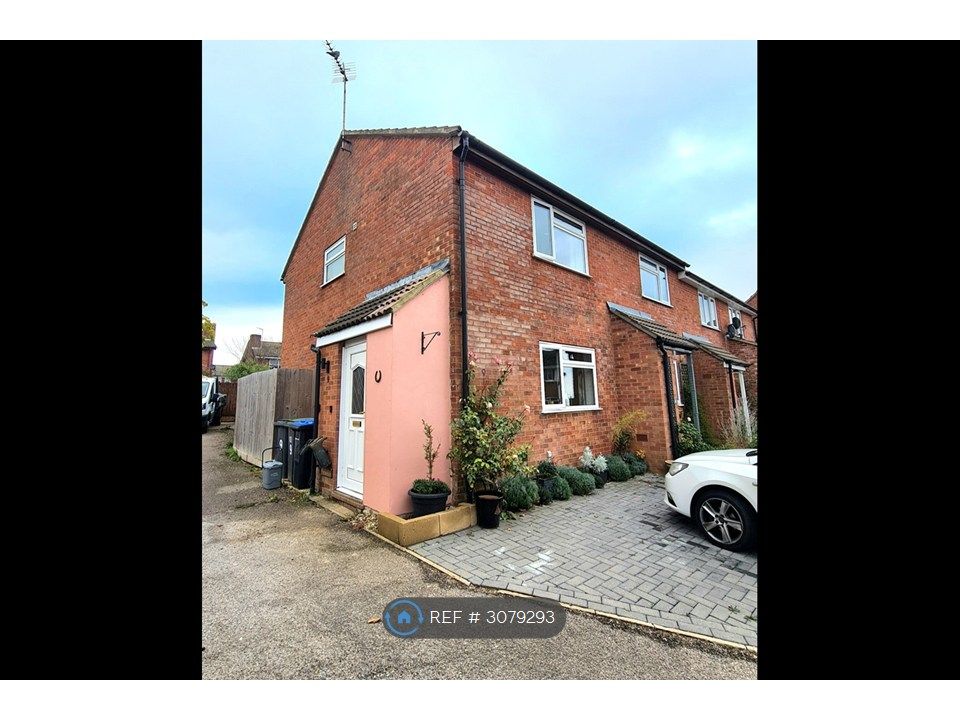 Property photo 2 of 10