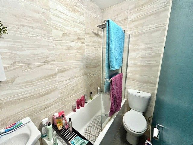 Property photo 3 of 4