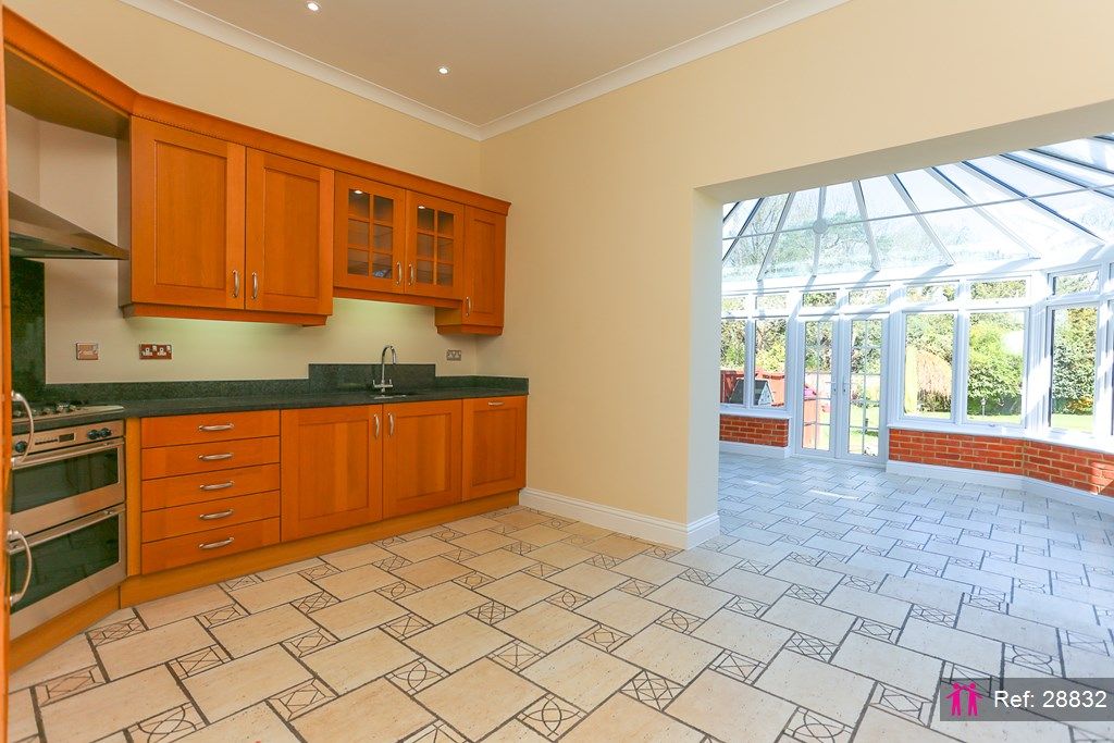 Property photo 2 of 24