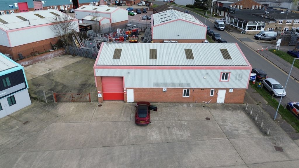 Property photo 2 of 7 Photo 17