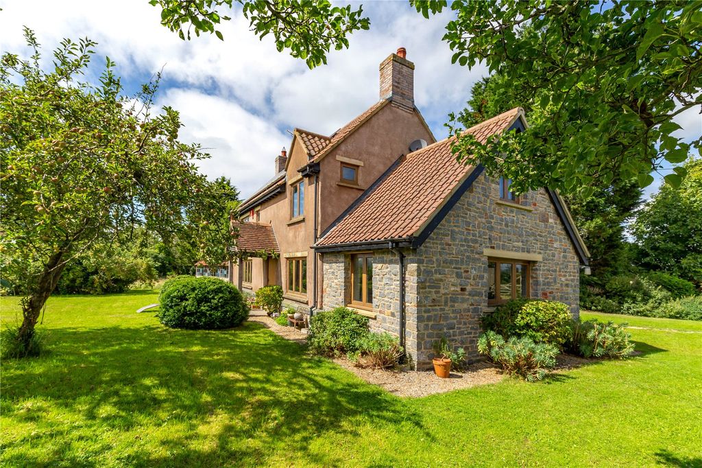 Property photo 3 of 29 Picture No. 08