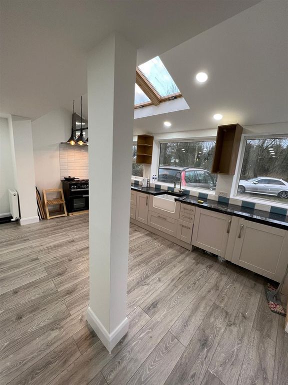 Property photo 3 of 19 Bedroom 3